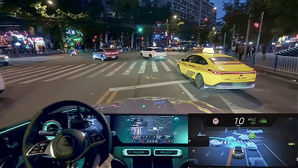 1′07-1′11-大路口左转博弈.gif